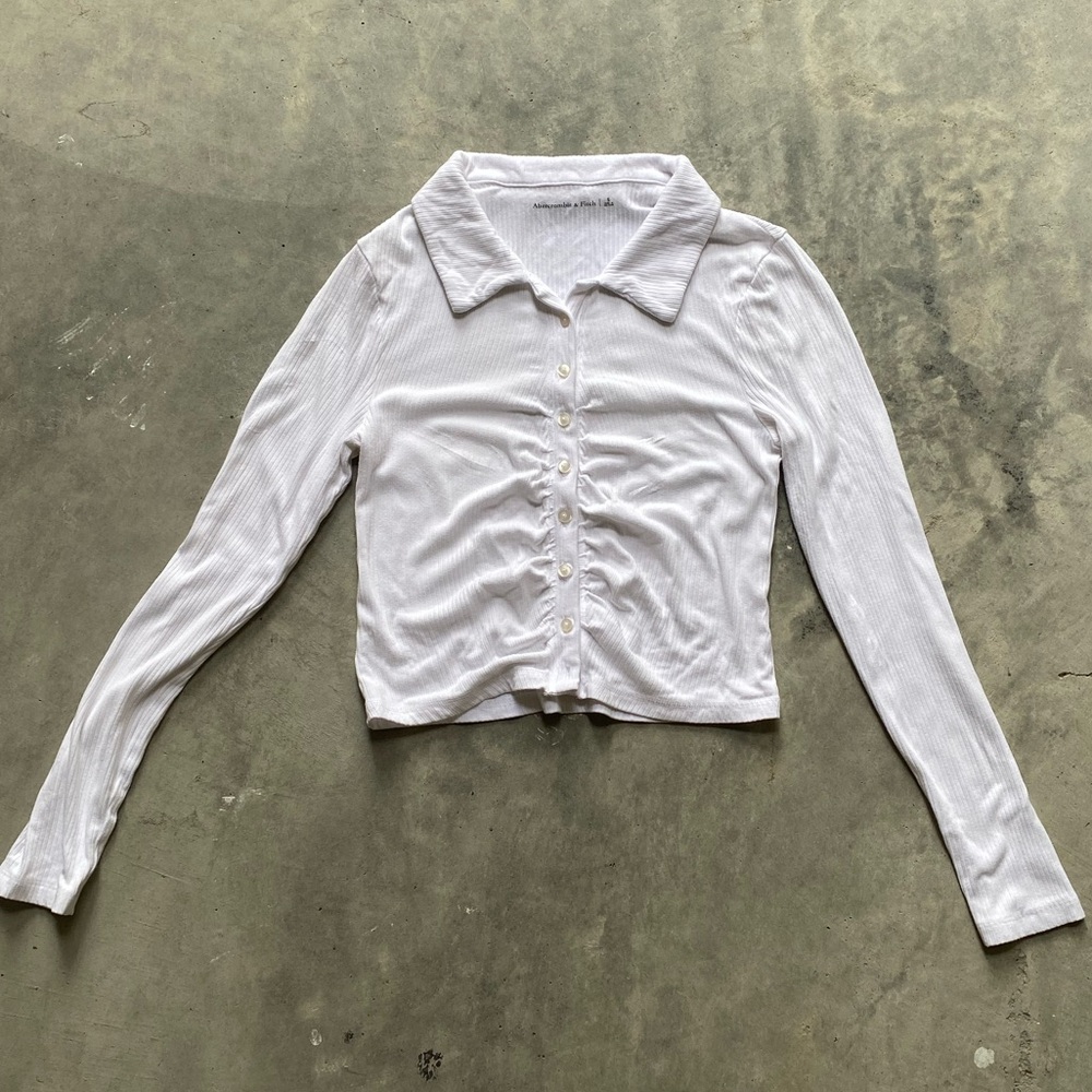 Abercrombie & Fitch Ruched Button-Up Shirt